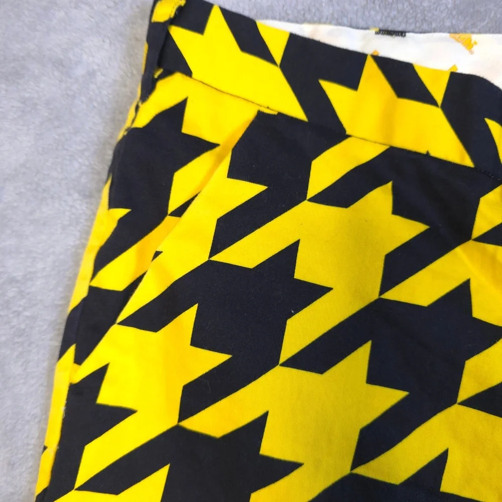 Loudmouth Golf Shorts Mens 42 Yellow Black Houndstooth Pattern Statement Preppy